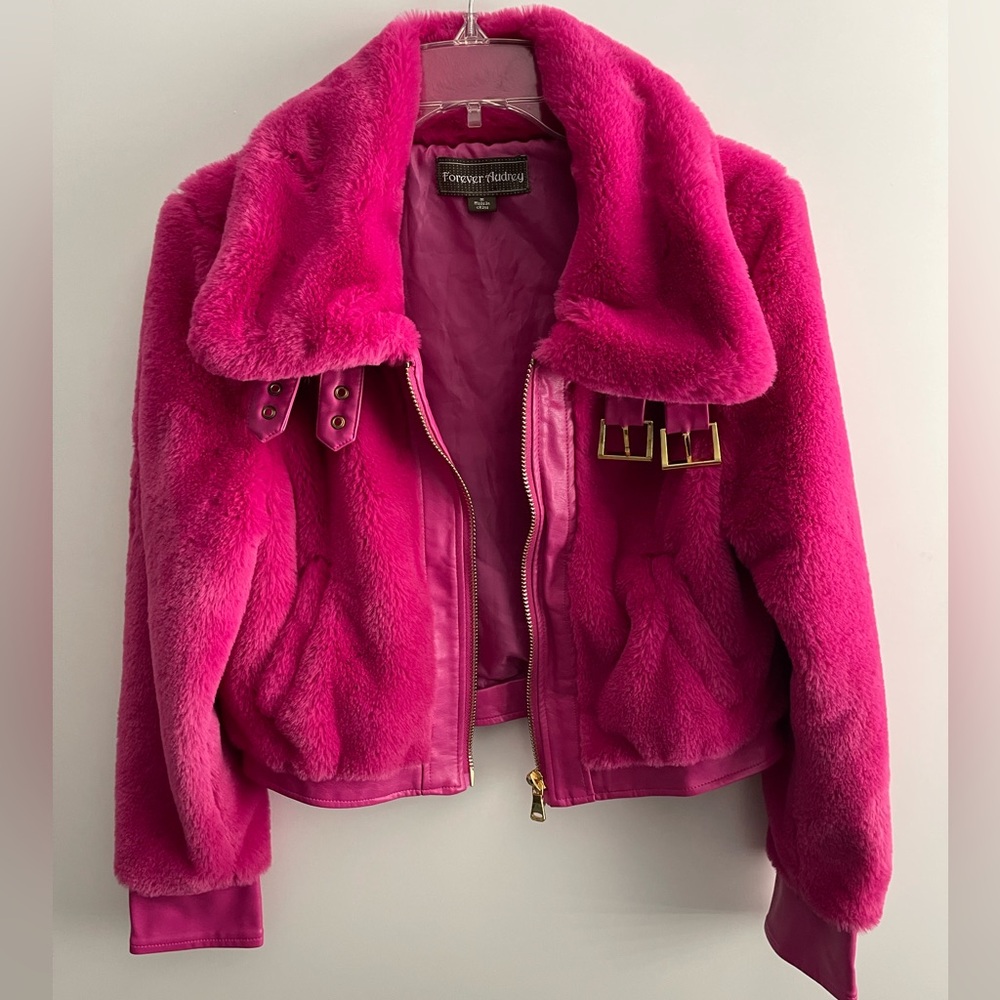 Pink Faux Fur Jacket Size M Vintage Inspired